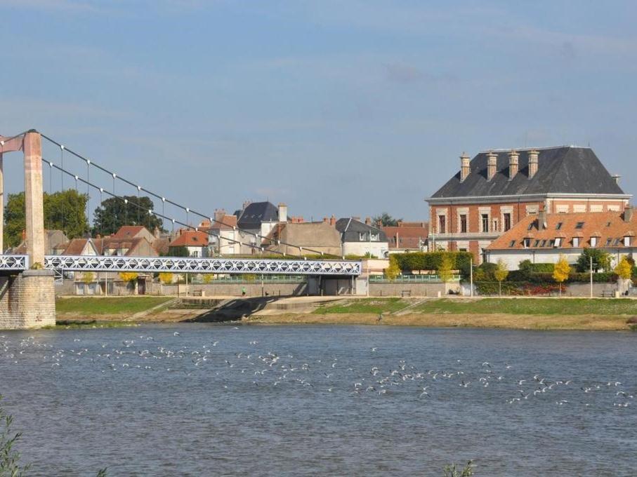 Le Prieure Saint Agnan Ξενοδοχείο Cosne-sur-Loire Εξωτερικό φωτογραφία